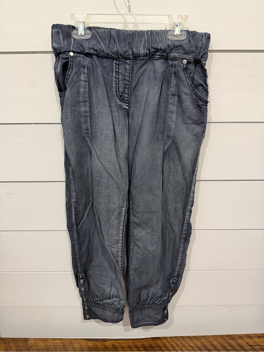 Casual Boyfriend Jeans in Washed Charcoal